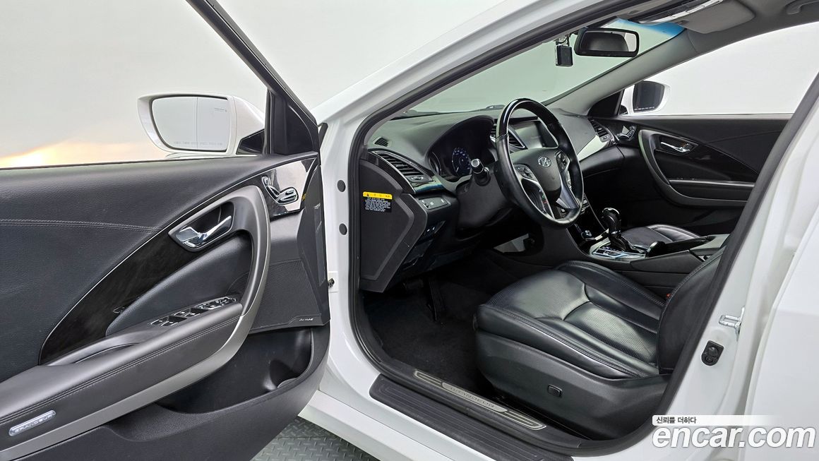 Hyundai Grandeur 2016