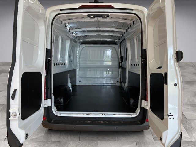 Maxus Deliver 9 2025