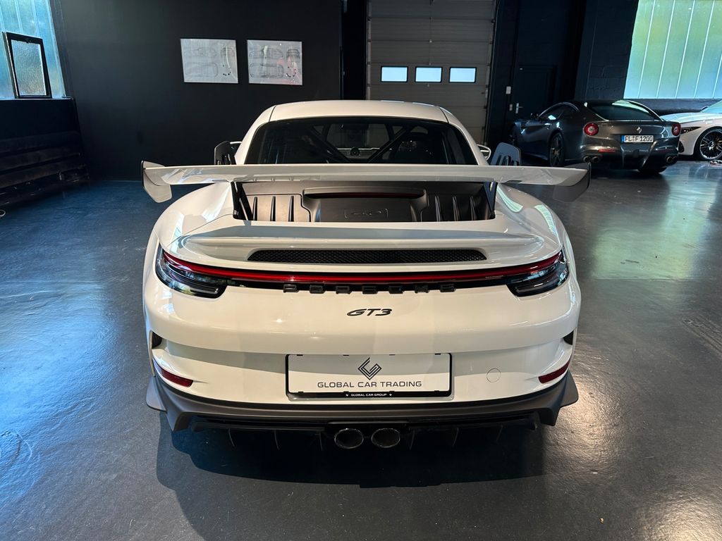 Porsche 992 2021