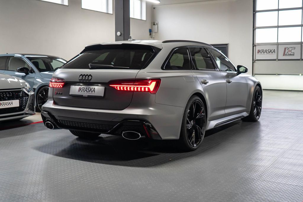 Audi RS6 2024
