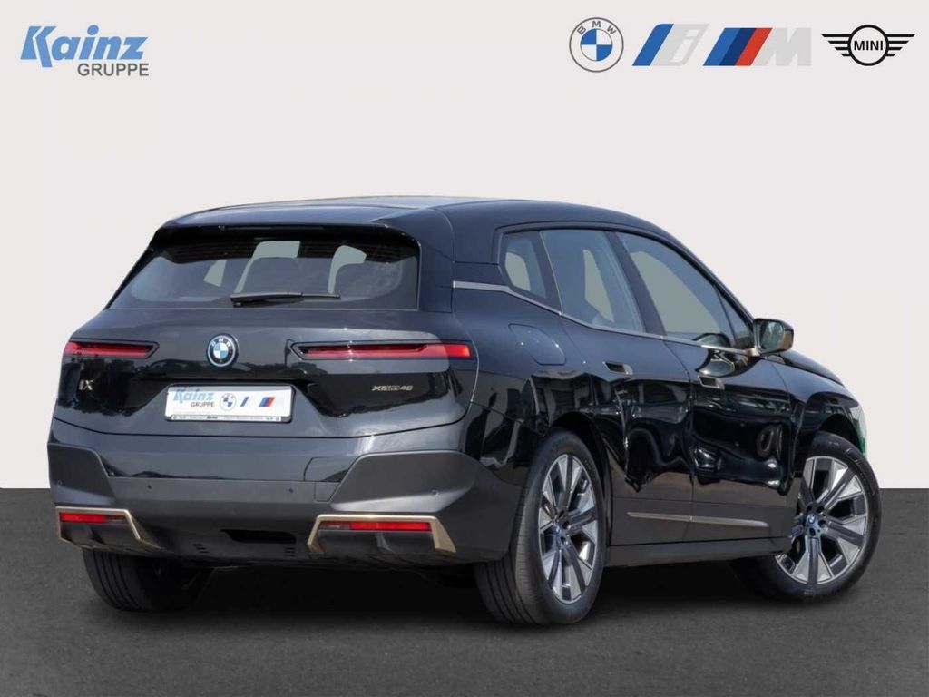 BMW iX 2023