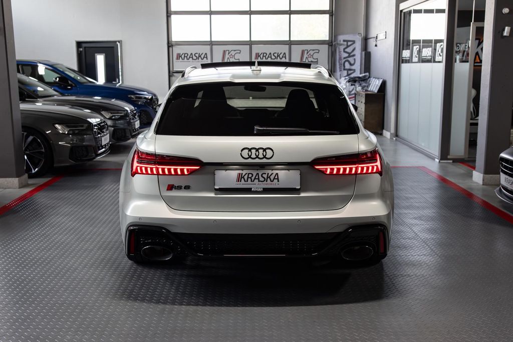 Audi RS6 2024