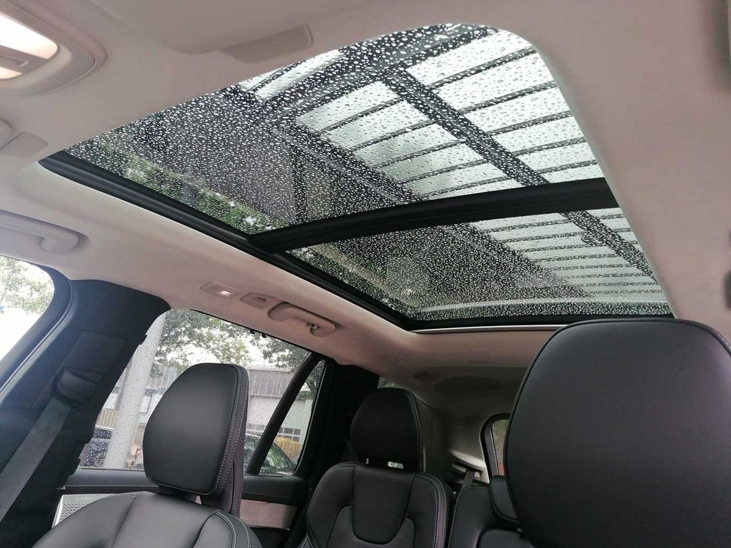 Volvo XC90 2025