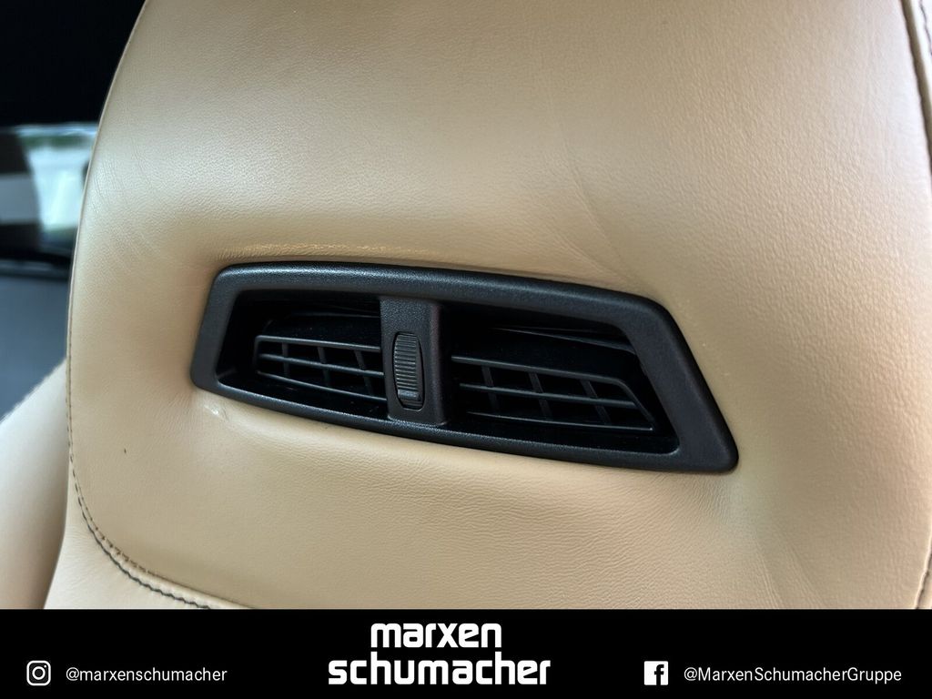 Mercedes-Benz SLS AMG 2012