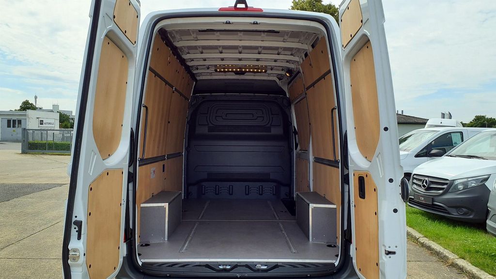 Mercedes-Benz Sprinter 2023