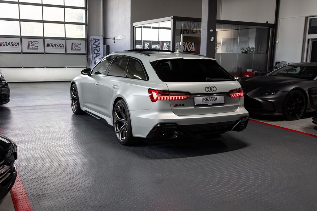 Audi RS6 2024