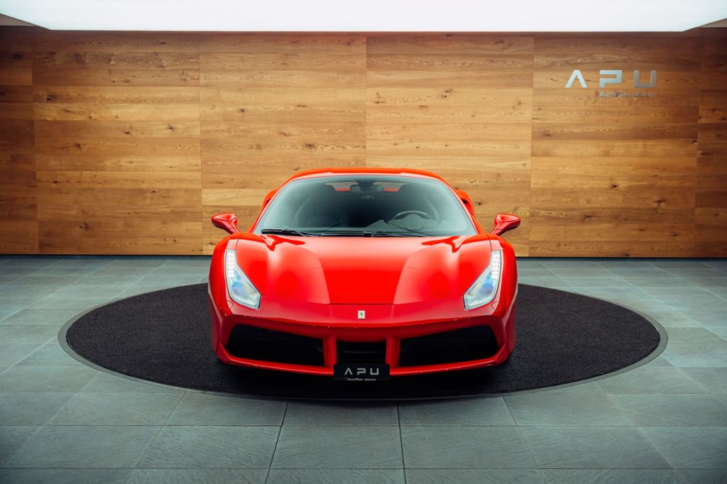 Ferrari 488 GTB 2018