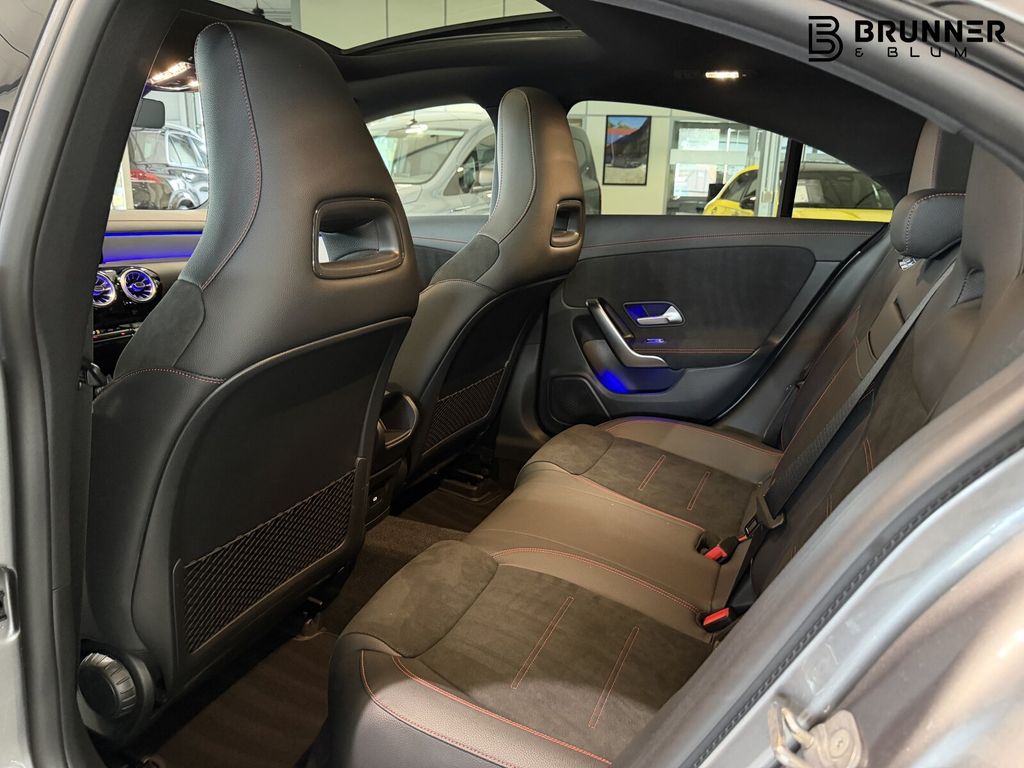 Mercedes-Benz CLA 200 2024