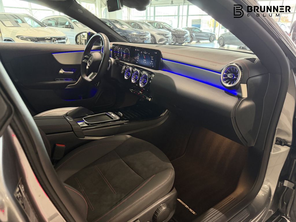 Mercedes-Benz CLA 200 2024