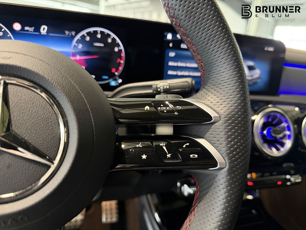 Mercedes-Benz CLA 200 2024