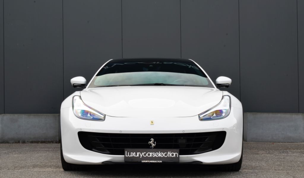 Ferrari GTC4Lusso 2020