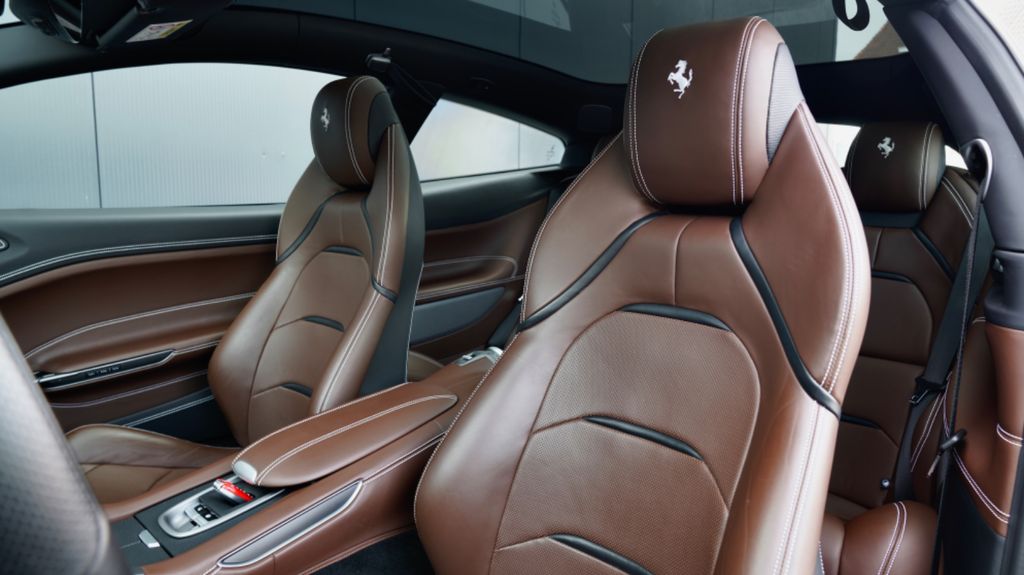 Ferrari GTC4Lusso 2020