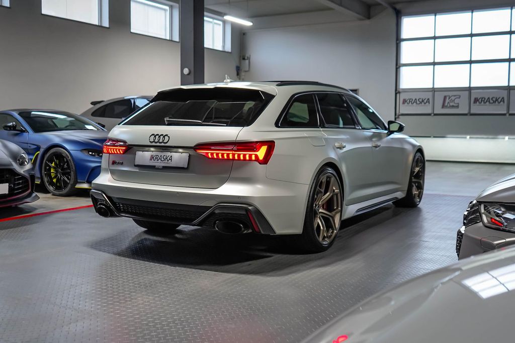 Audi RS6 2024