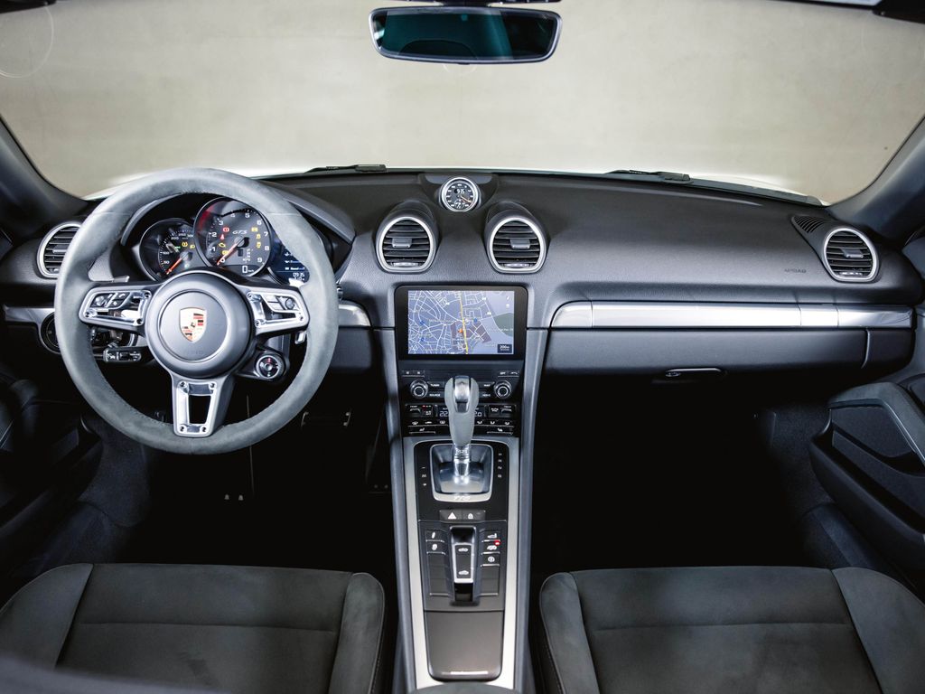 Porsche Boxster 2024