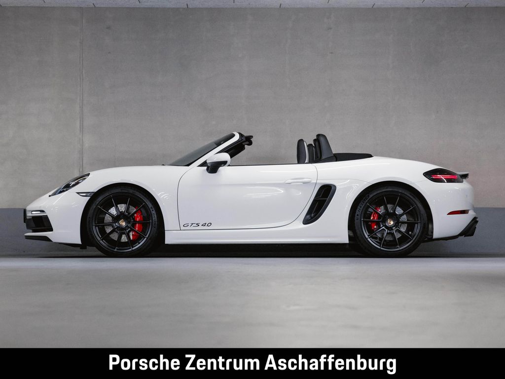 Porsche Boxster 2024
