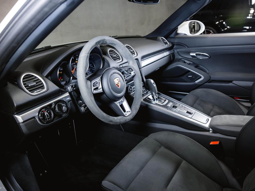 Porsche Boxster 2024