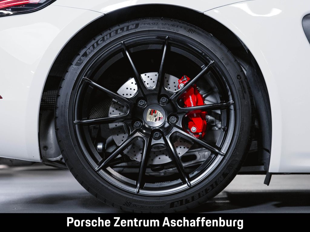 Porsche Boxster 2024