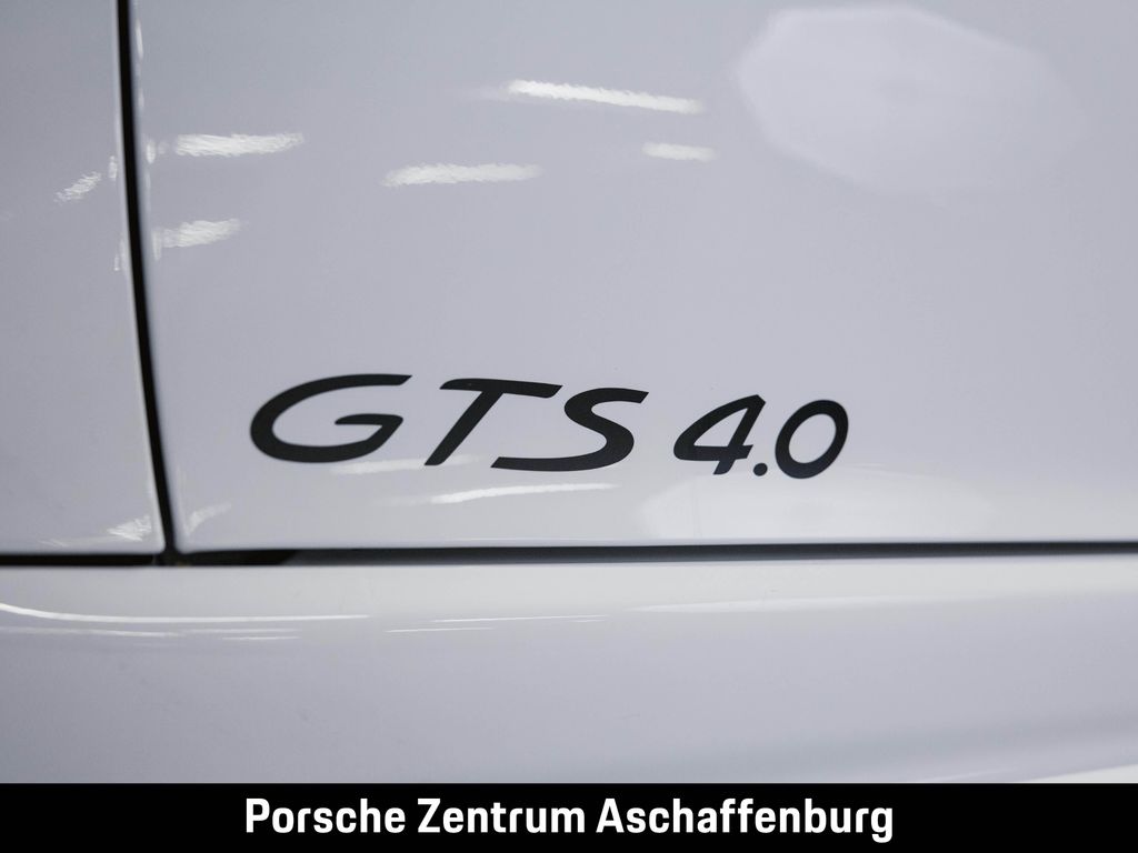 Porsche Boxster 2024