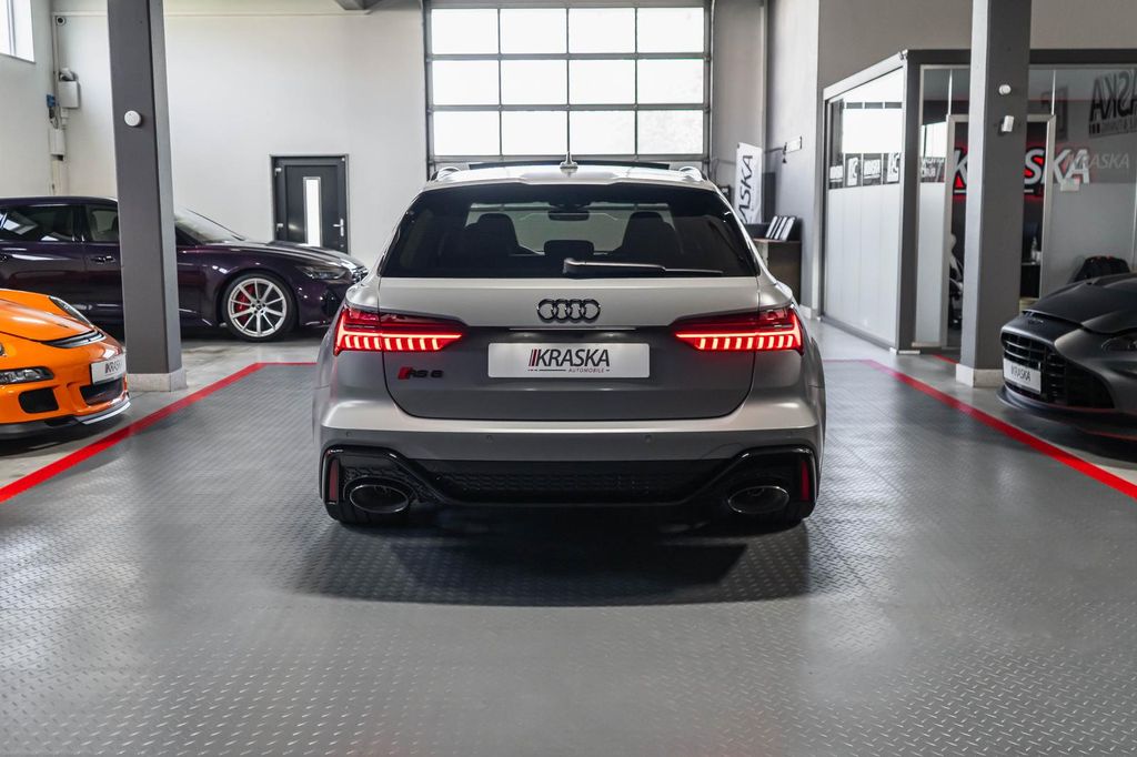 Audi RS6 2024