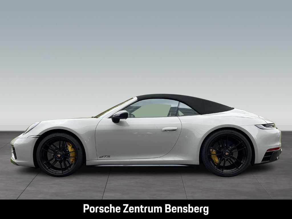 Porsche 992 2022