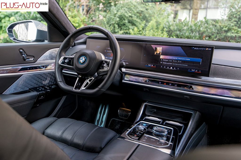 BMW i7 2023