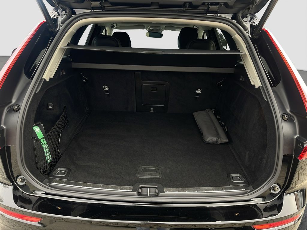 Volvo XC60 2022