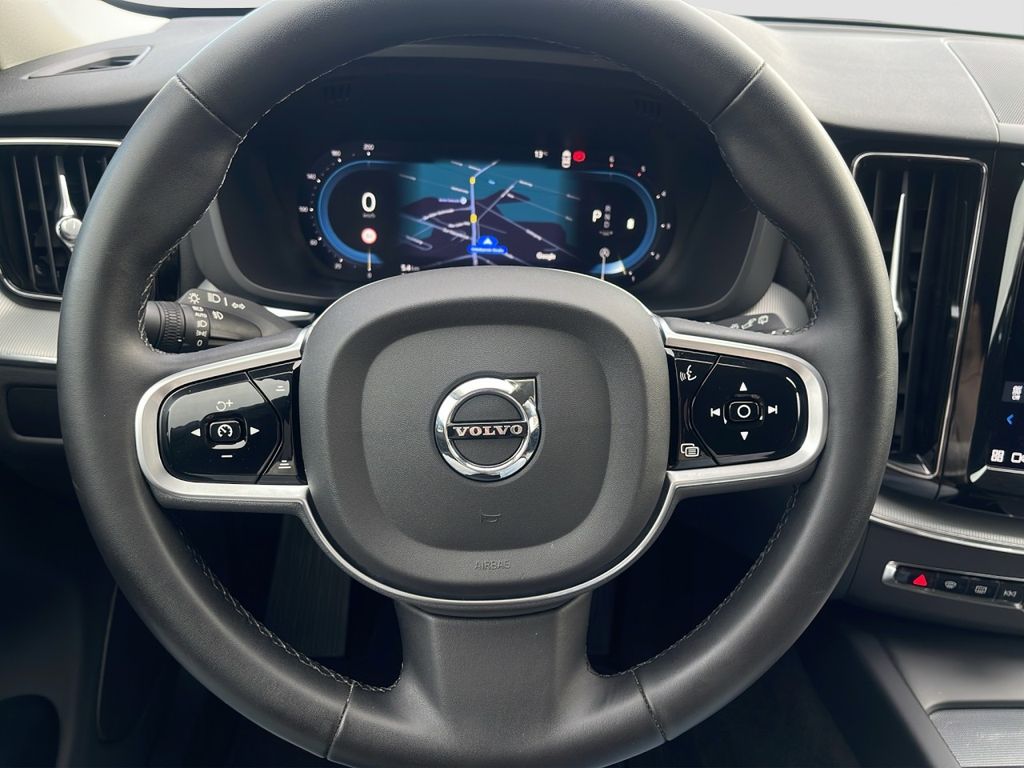 Volvo XC60 2022