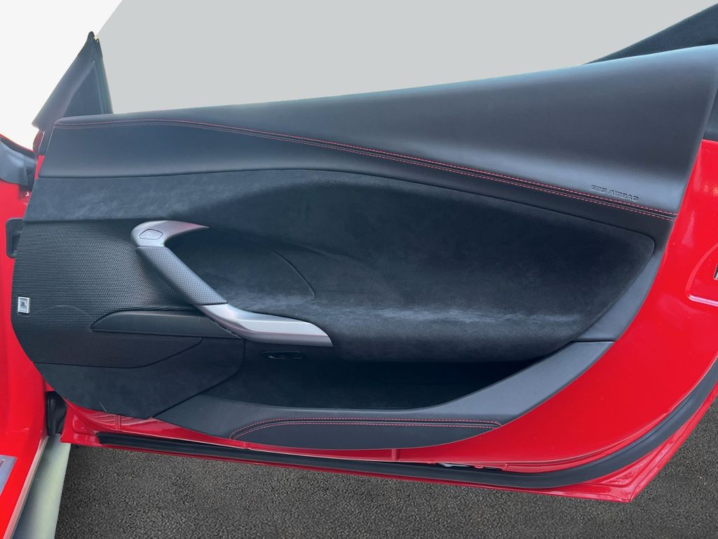 Ferrari 296 GTS 2023