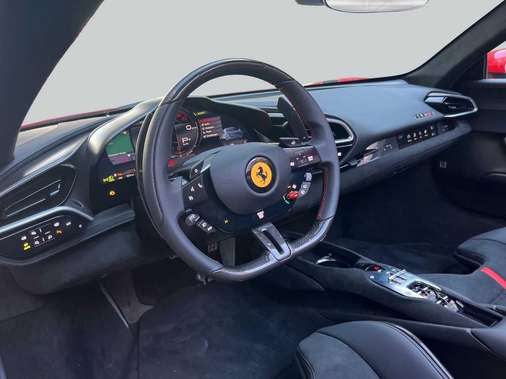 Ferrari 296 GTS 2023