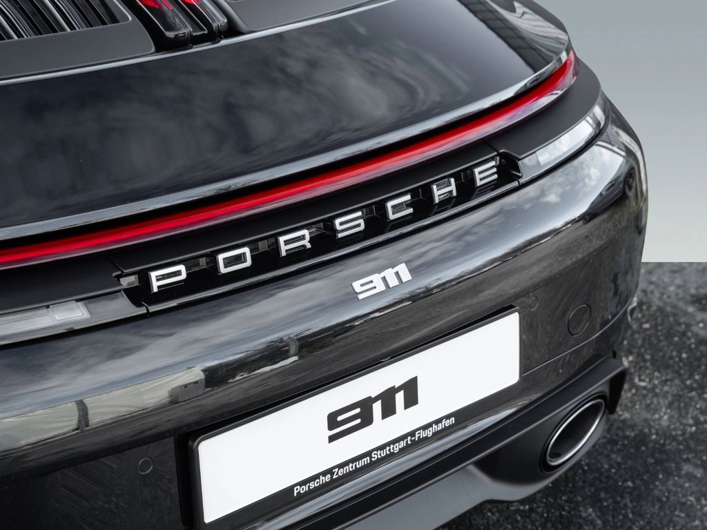 Porsche 992