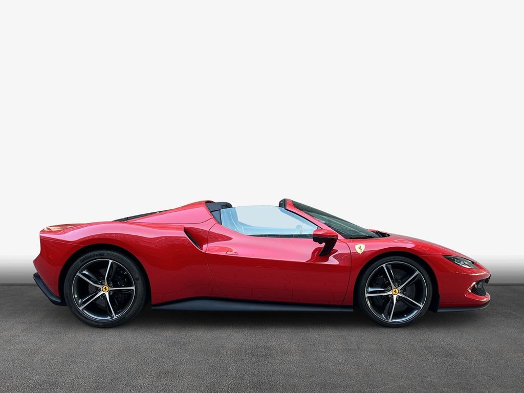 Ferrari 296 GTS 2023