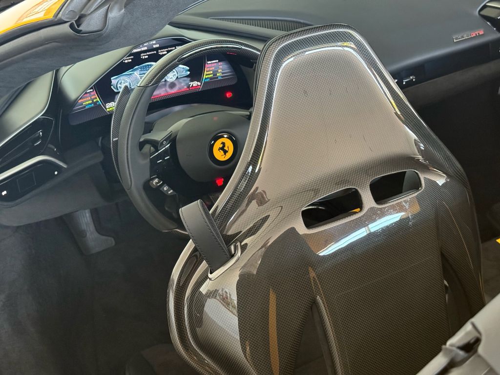 Ferrari 296 GTS 2025