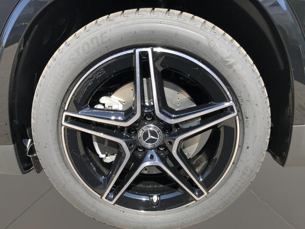 Mercedes-Benz GLA 200 2025