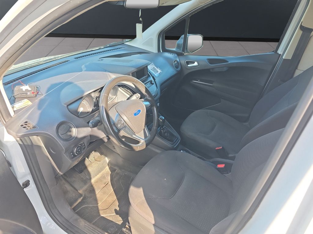 Ford Transit Courier 2020