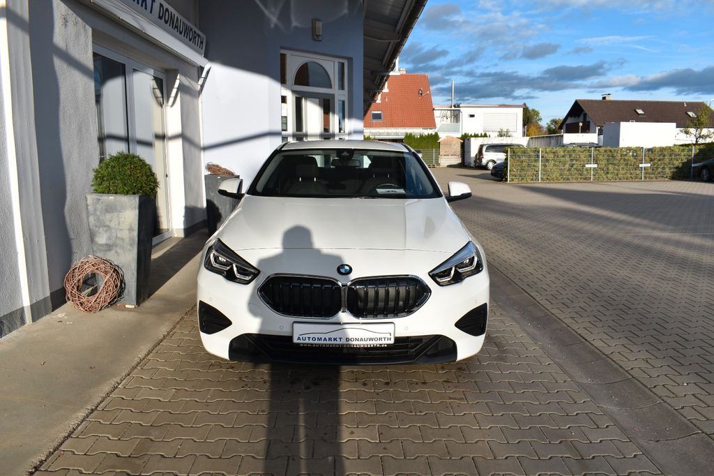 BMW 218 Gran Coupé 2024