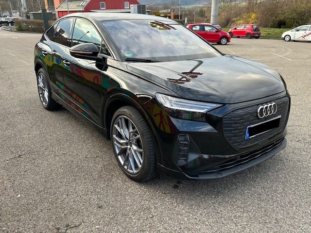 Audi Q4 e-tron 2023