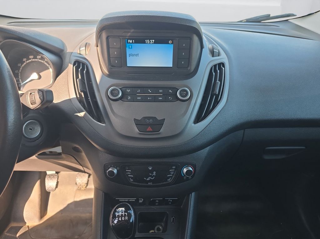 Ford Transit Courier 2020