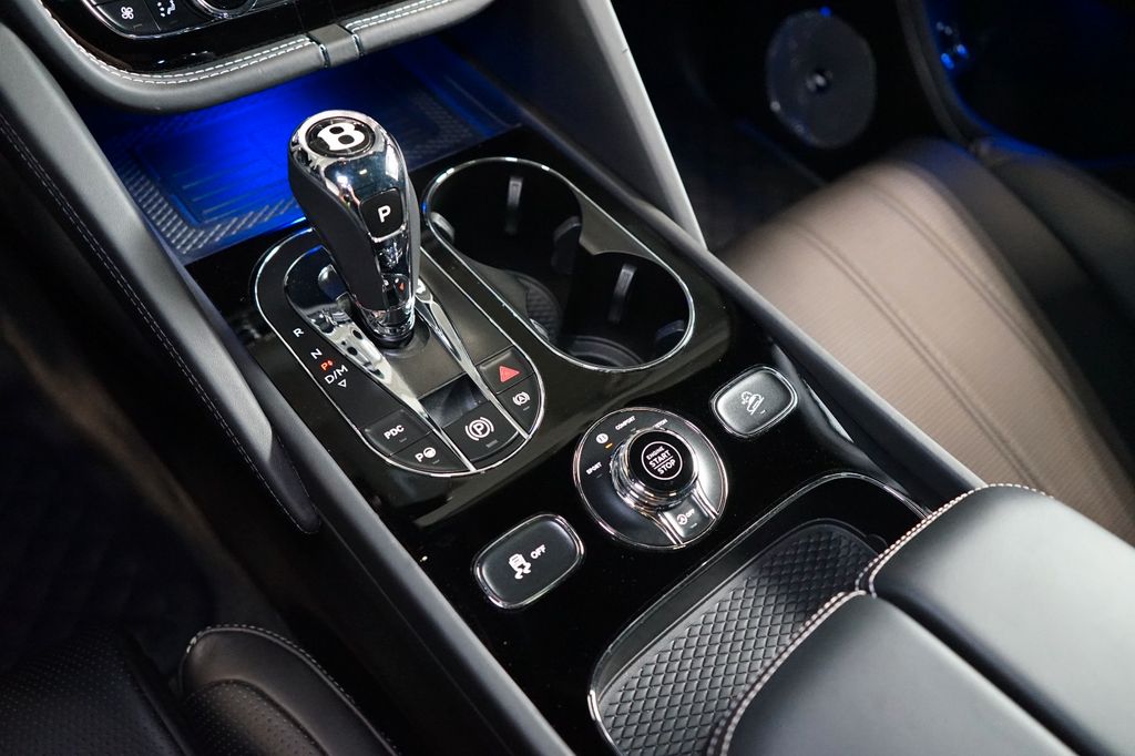 Bentley Bentayga 2022