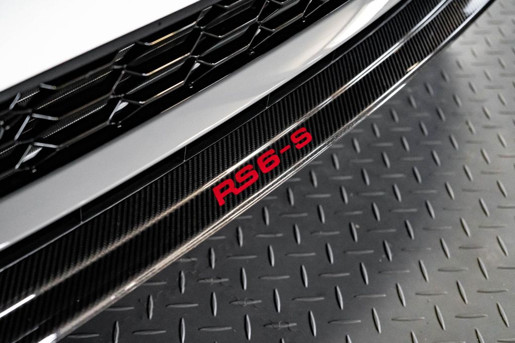 Audi RS6 2024
