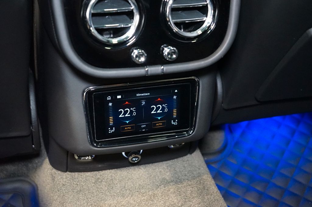 Bentley Bentayga 2022