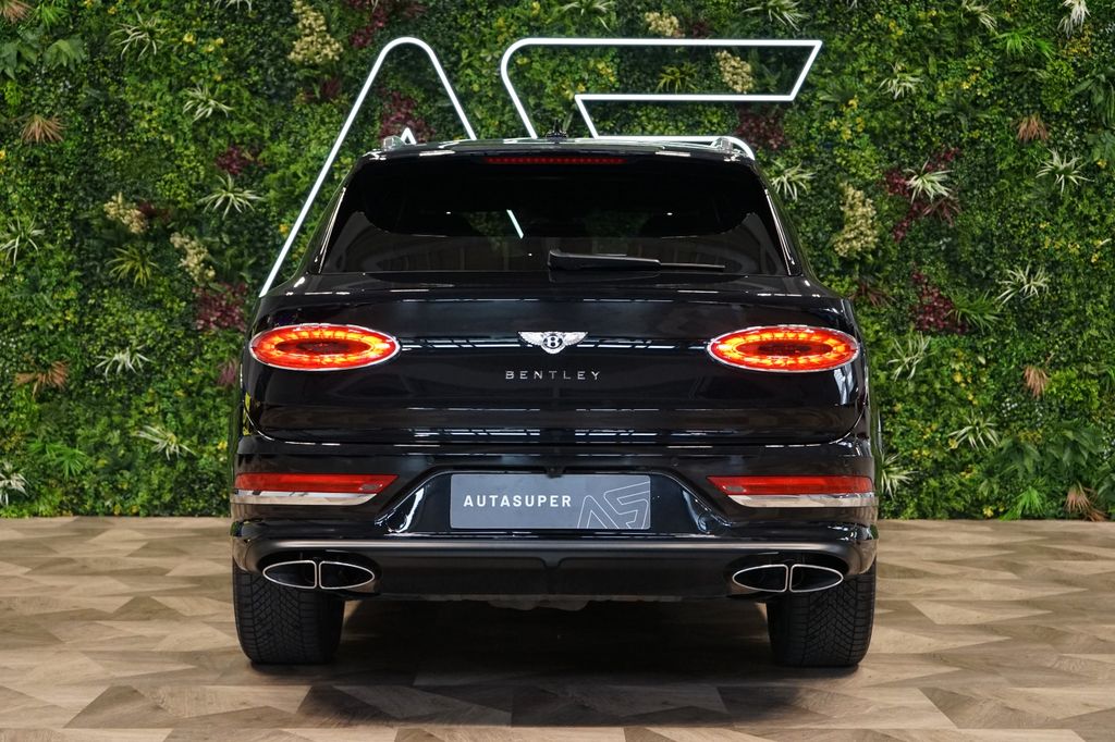 Bentley Bentayga 2022