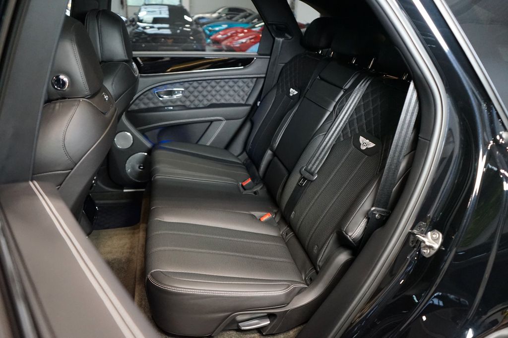 Bentley Bentayga 2022