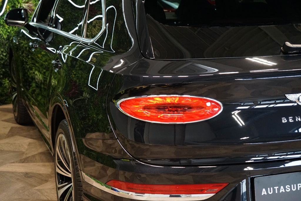 Bentley Bentayga 2022