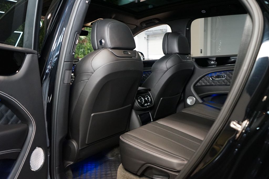 Bentley Bentayga 2022