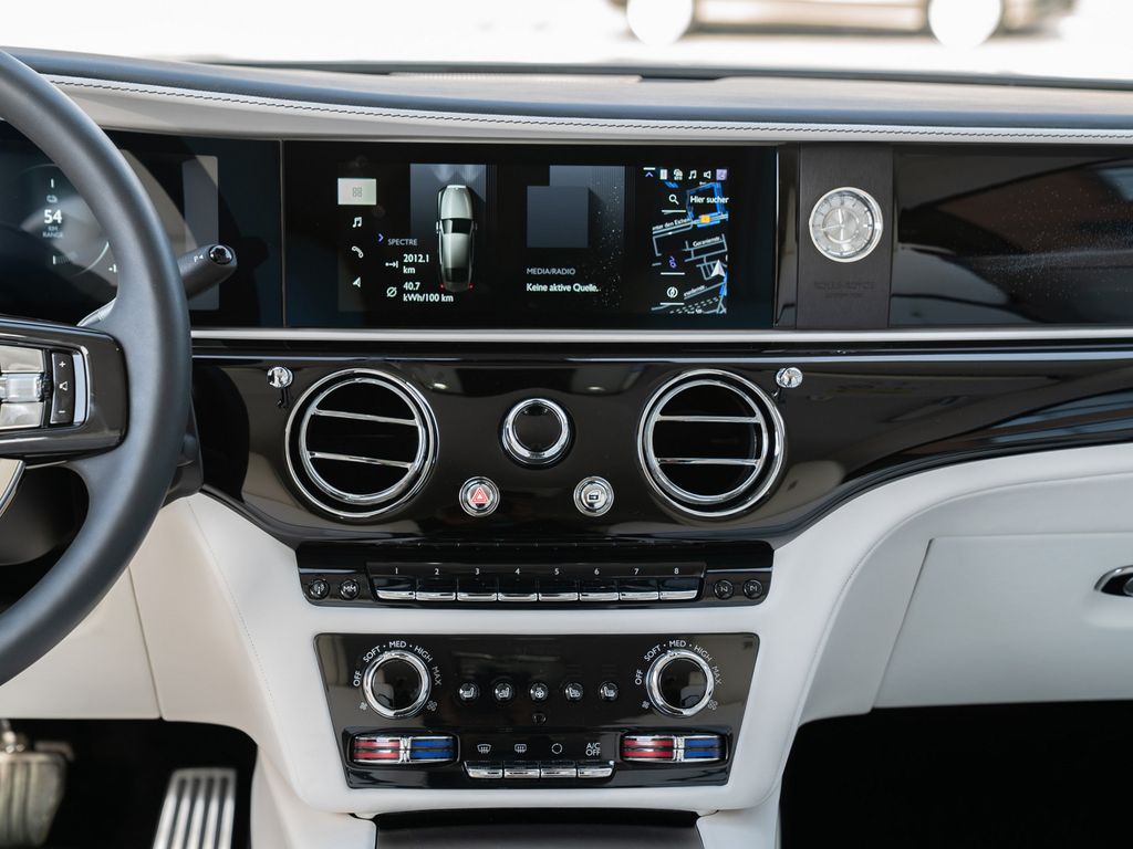 Rolls-Royce Spectre 2024