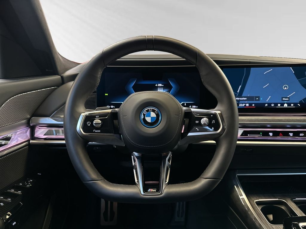 BMW i7 2024