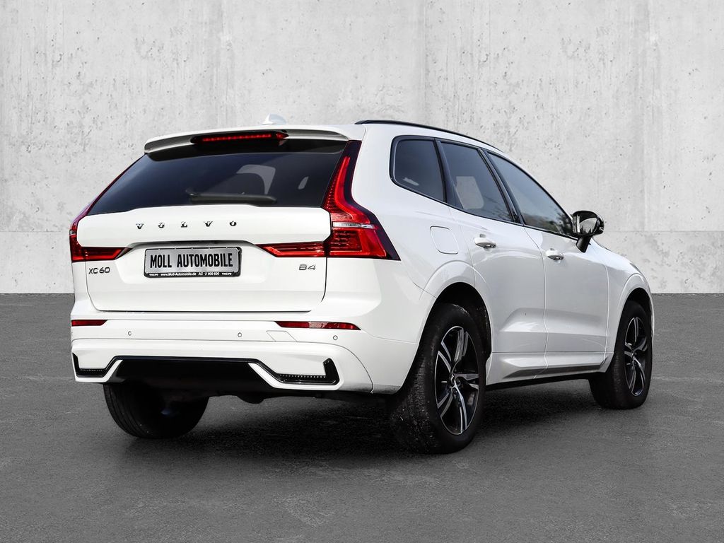 Volvo XC60 2022