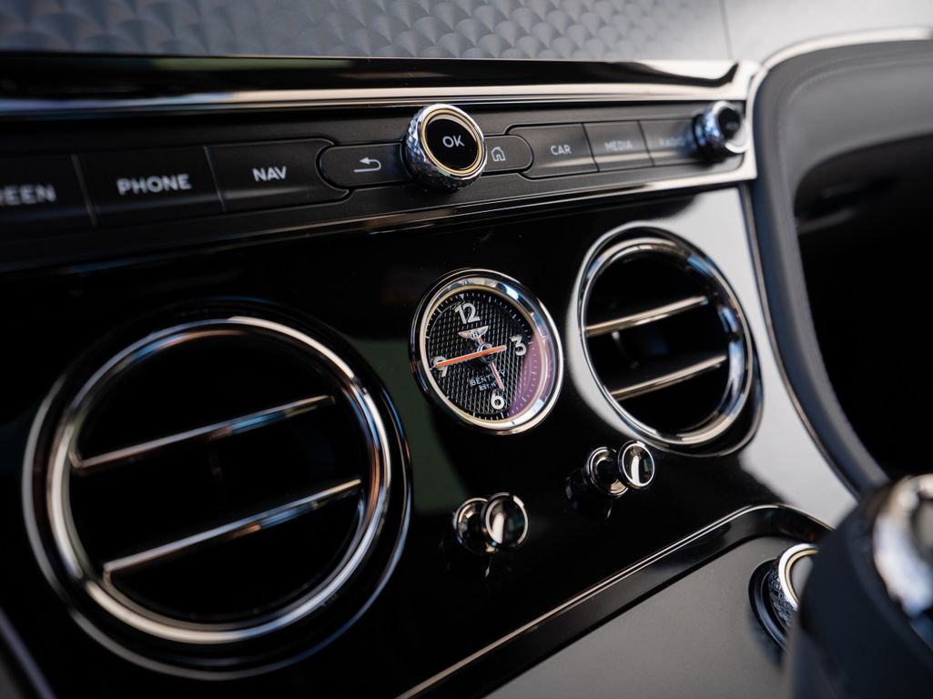 Bentley Continental GT 2025