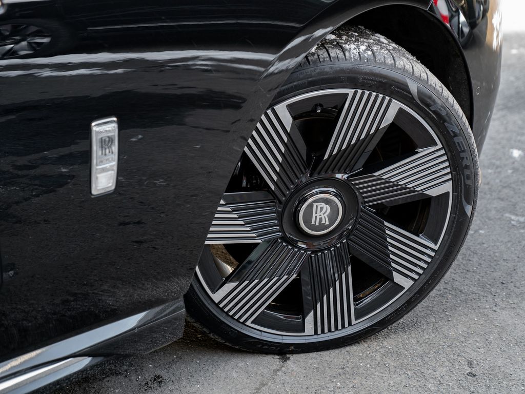 Rolls-Royce Spectre 2024