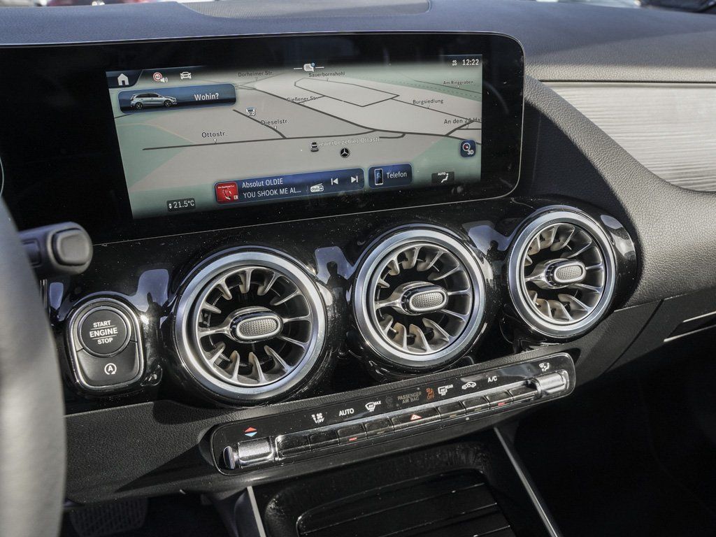 Mercedes-Benz B 200 2025